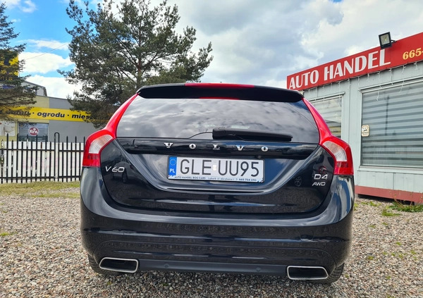 Volvo V60 cena 64900 przebieg: 122730, rok produkcji 2015 z Dziwnów małe 232